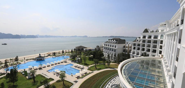 Cinq hôtels de luxe surplombant la baie d’Ha Long